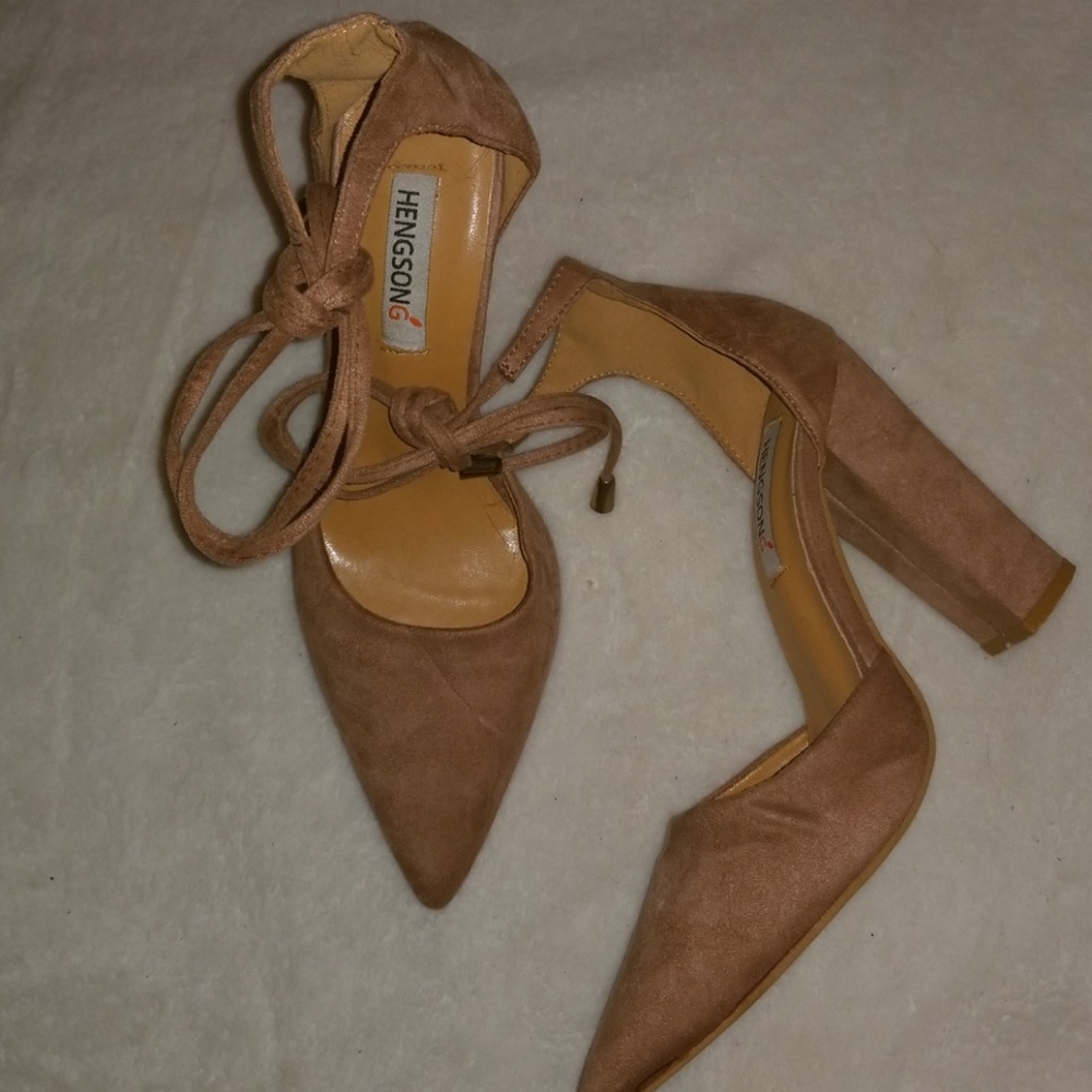 Tan Heels